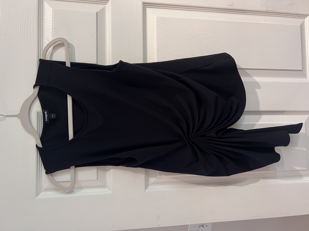 Black Sleeveless Dress Top